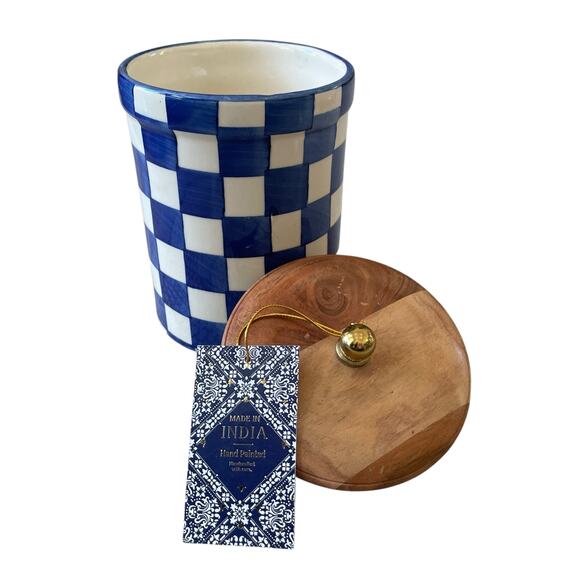 Hand Painted Checkered Ceramic Canister w/ Wood Lid Made in India Blue White NEW - Picture 14 of 16